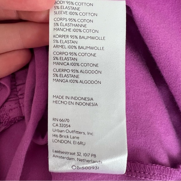 NWT Anthropologie Maeve Flutter Sleeve Ruched Crop Top Magenta - Picture 9 of 9